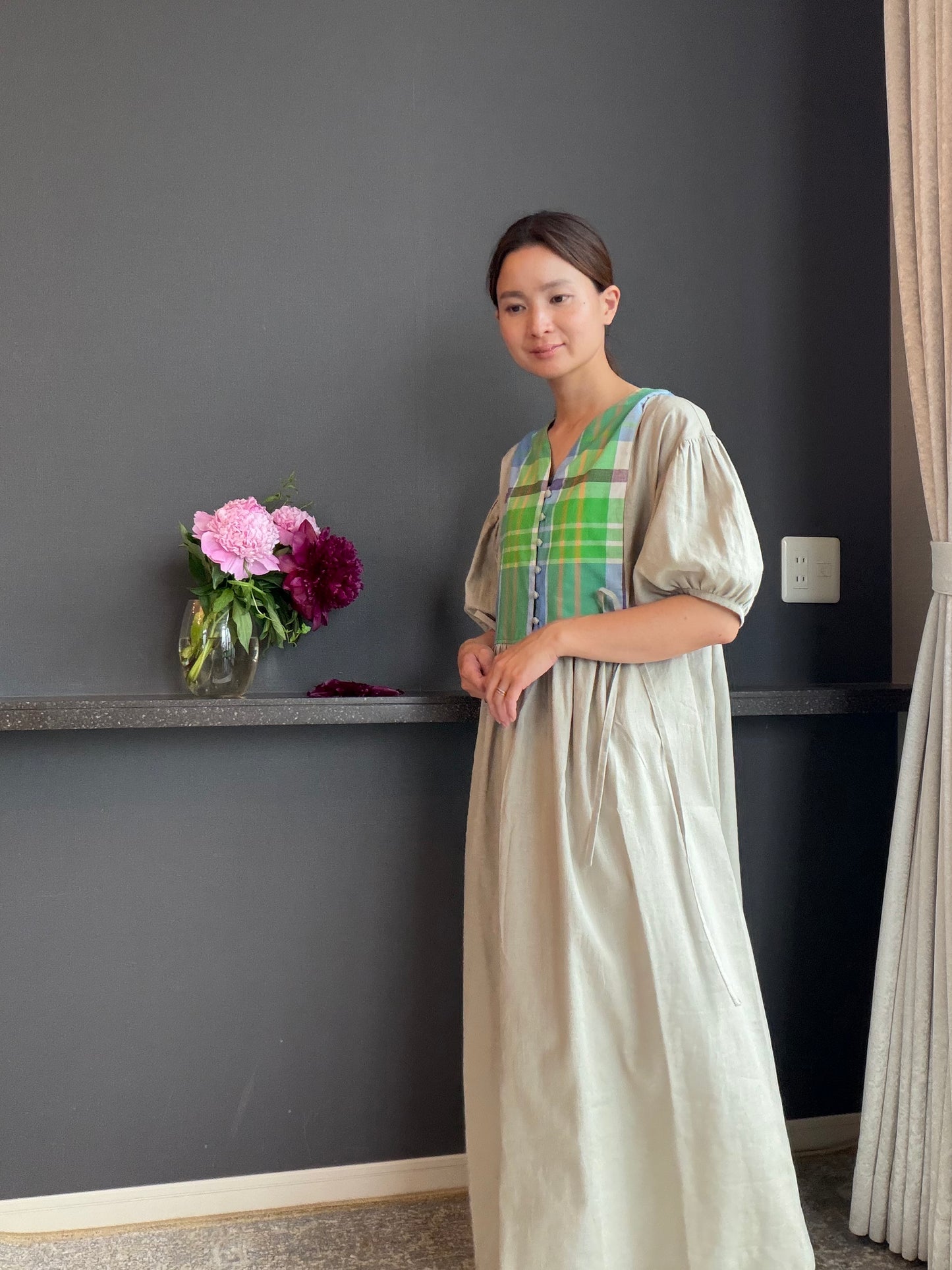 yui結(ゆい)ワンピース　半袖　マドラスチェック① ワンピース｜日本製 綿麻キレイめナチュラルワンピース